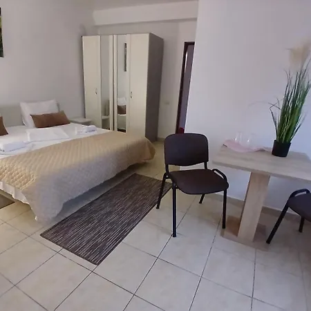 Casa Tomis Pensiune Eforie Nord